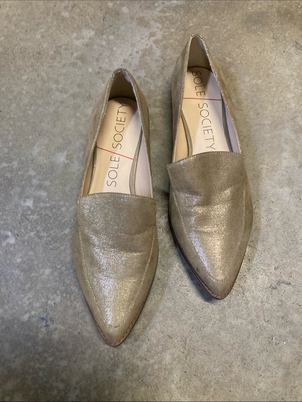 Sole Society "Cammila" Pointed Toe Smoking Slipper Gold Flat size 8